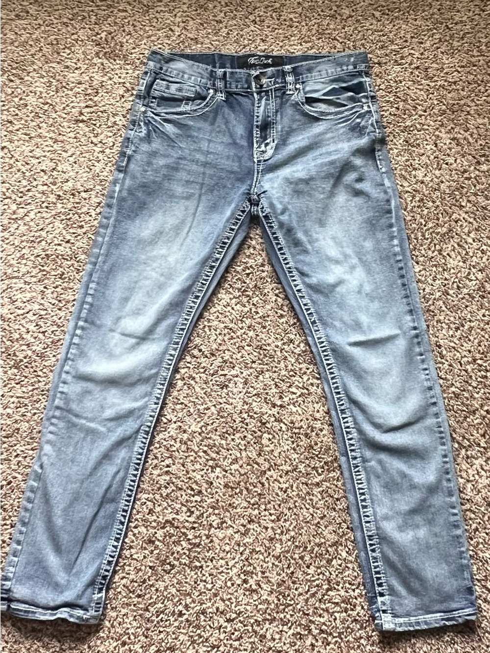 True Luck men’s Light Wash denim Jeans Size 32/32